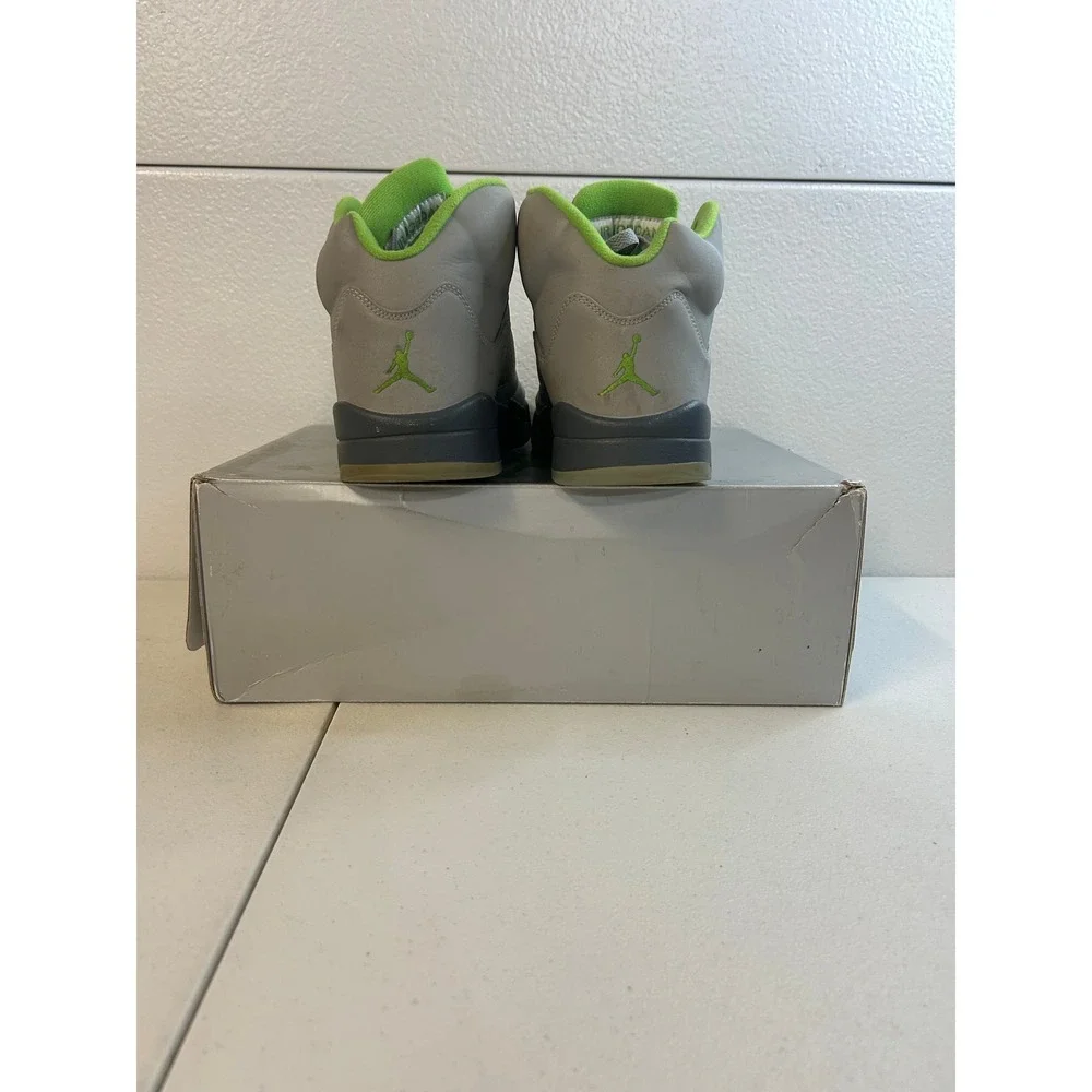 Air Jordan 5 Retro Green Bean 2022 Silver Grey Mens Size 11.5 #2467